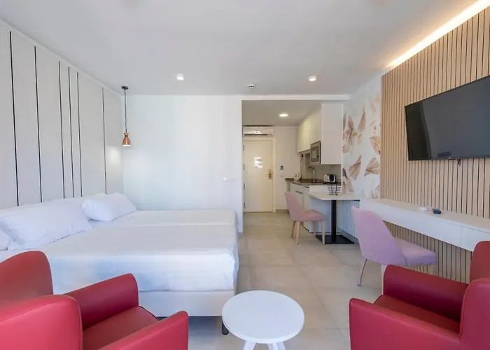 Appart hôtel Bcl Levante 3*
