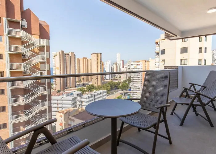 Bcl Levante شقة فندقية 3*